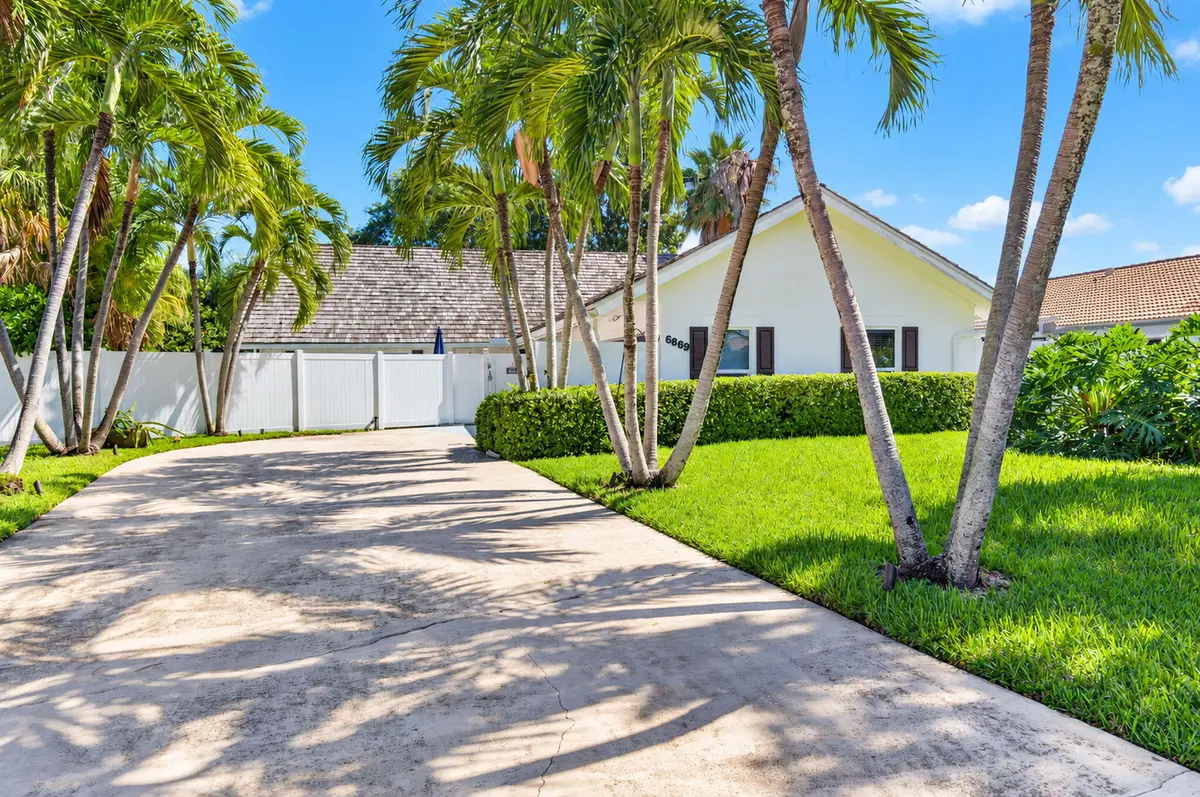 Front of home at 6869 Terra Tranquila Drive, Boca Raton