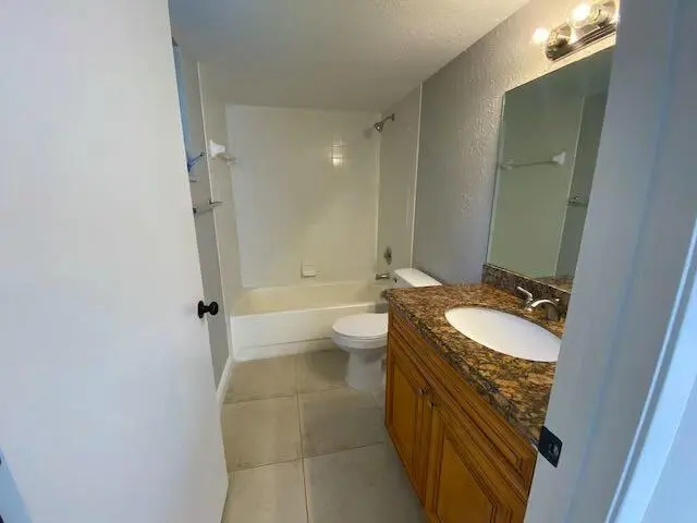 tempImagedjm2kZ at 1601 Windorah Way G, West Palm Beach