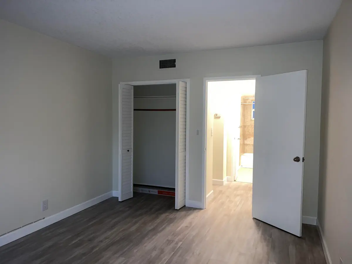 (Upload-from-mobile-1792201508)IMG_0497 at 2555 NE 11th Street 508, Fort Lauderdale