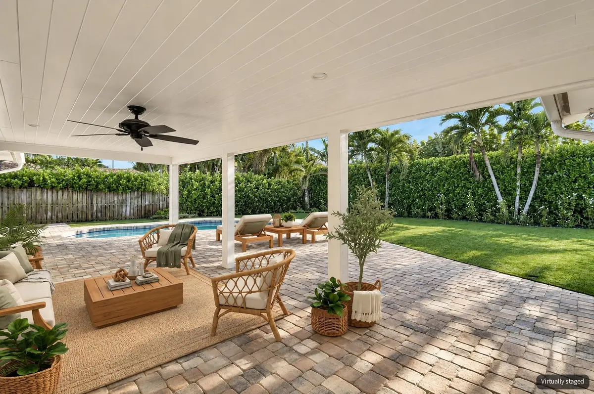 VirtuallyStagedPorch at 215 GOLFVIEW Drive, Tequesta