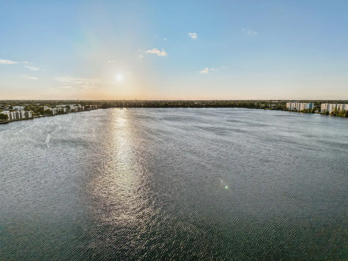 Lake View at 110 Lake Emerald Drive Unit 303, Oakland Park