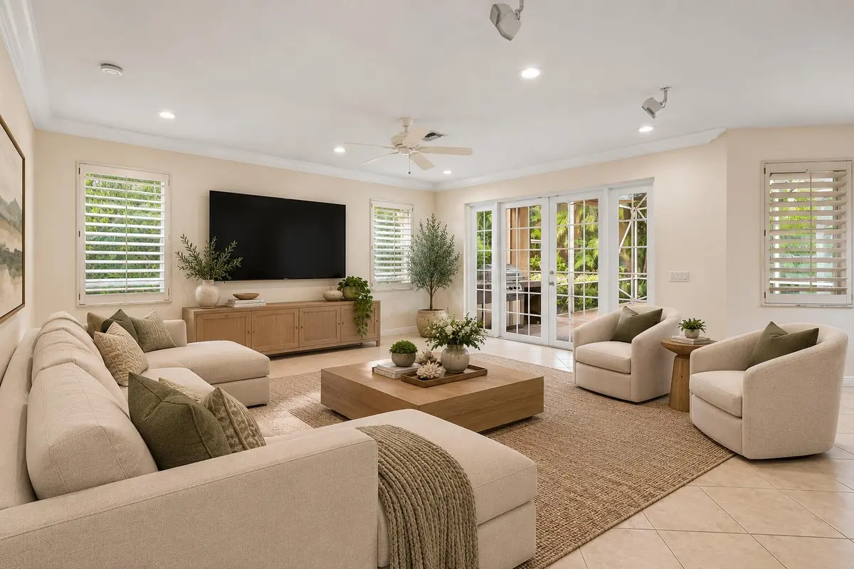 Family Room at 6395 Stonehurst Circle, Lake Worth