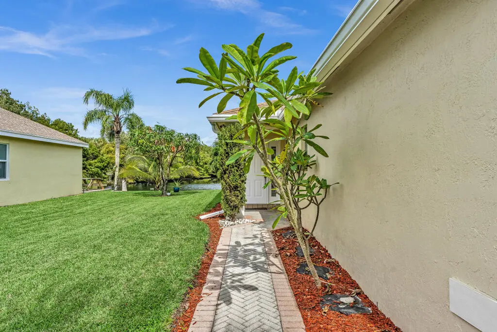 Yard at 1788 SAWGRASS Circle, Greenacres