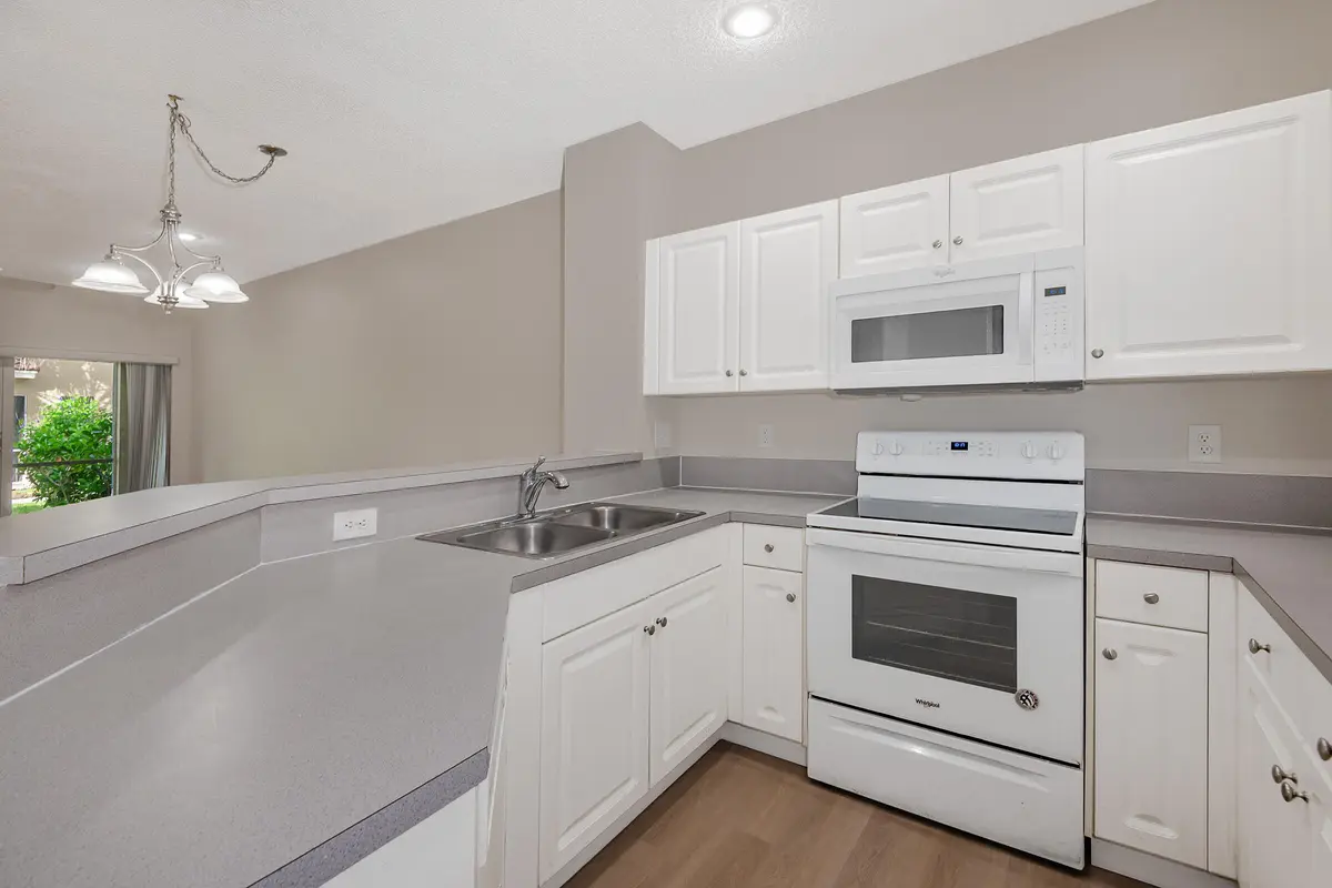 0-10 at 204 SW 120TH Avenue 204, Pembroke Pines