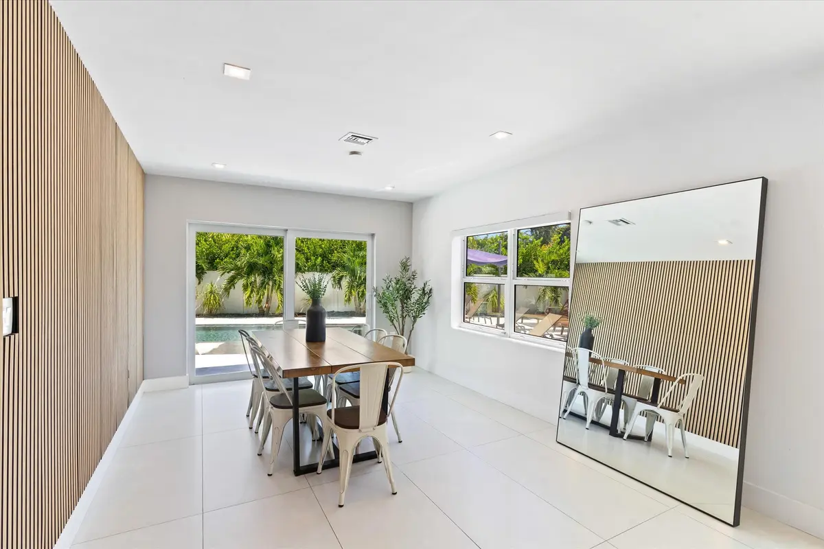 12-209 NE 27TH DRIVE WILTON MANORS, FL-5 at 209 NE 27th Drive, Wilton Manors