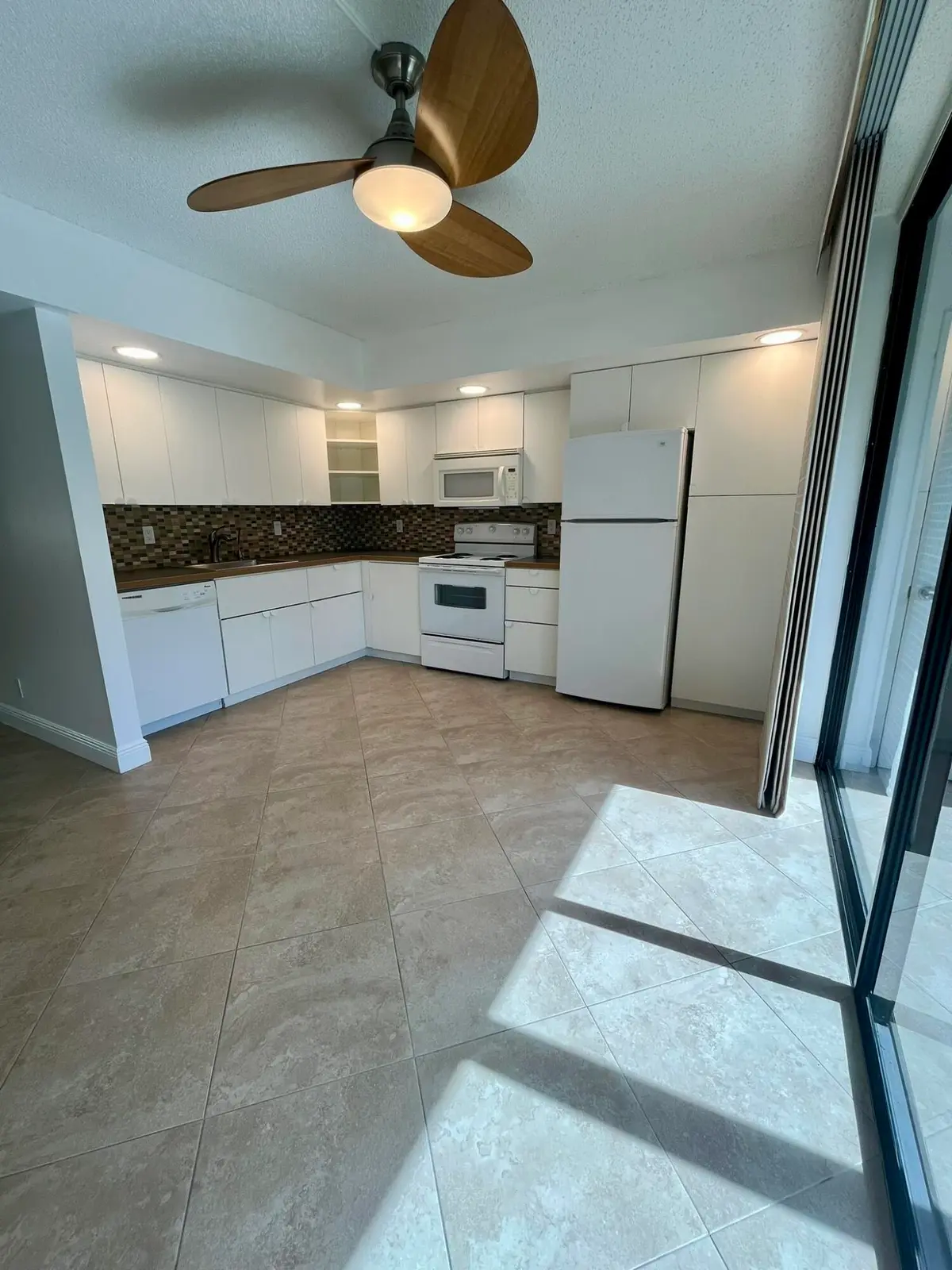 IMG_1934 at 5190 LAS VERDES Circle 314, Delray Beach
