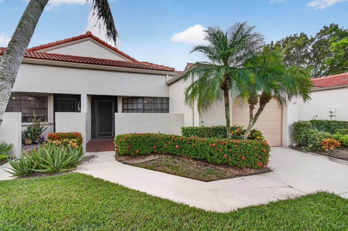 FRONT ENTRANCE at 5887 PARKWALK Circle, Boynton Beach