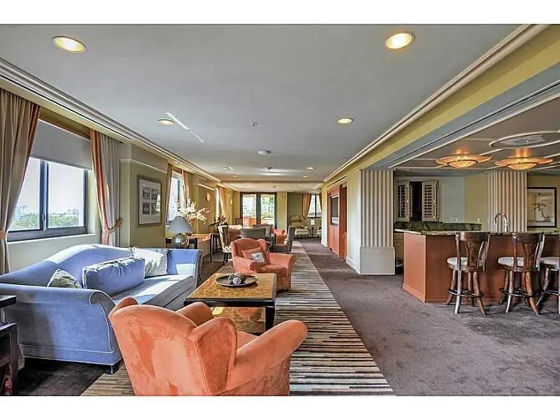 Listing_Image_06 at 110 N Federal Highway, Fort Lauderdale