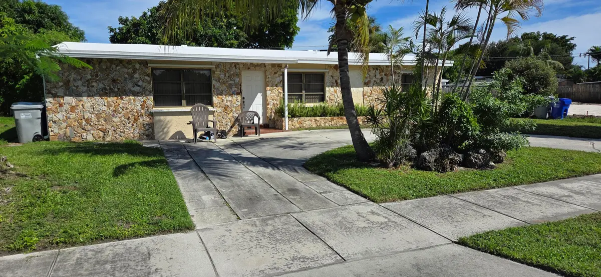 FRONT at 2448 NE 13TH Avenue, Pompano Beach