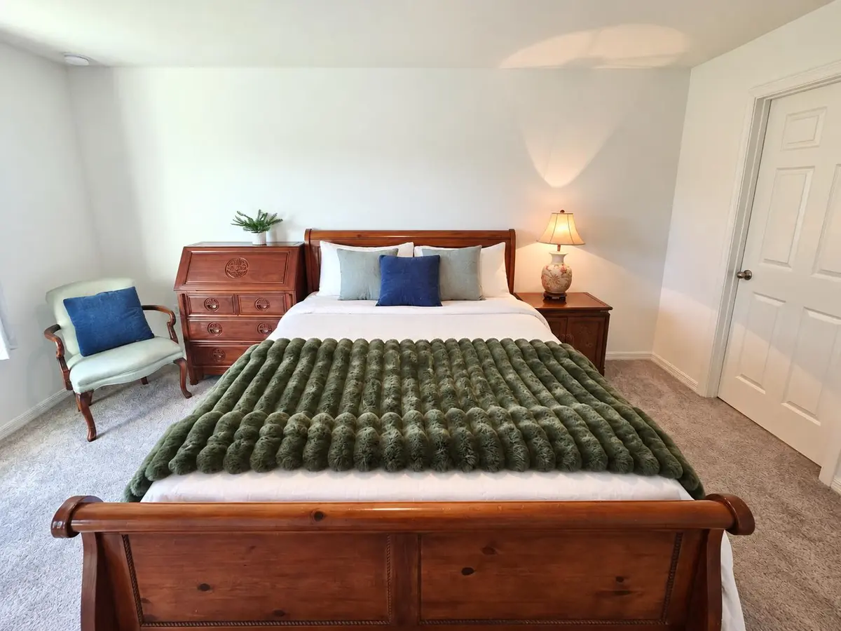 Master Bedroom at 698 SE 25TH Drive, Okeechobee