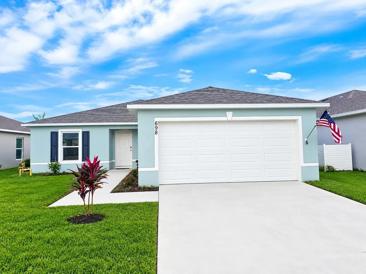 Exterior Front at 698 SE 25TH Drive, Okeechobee