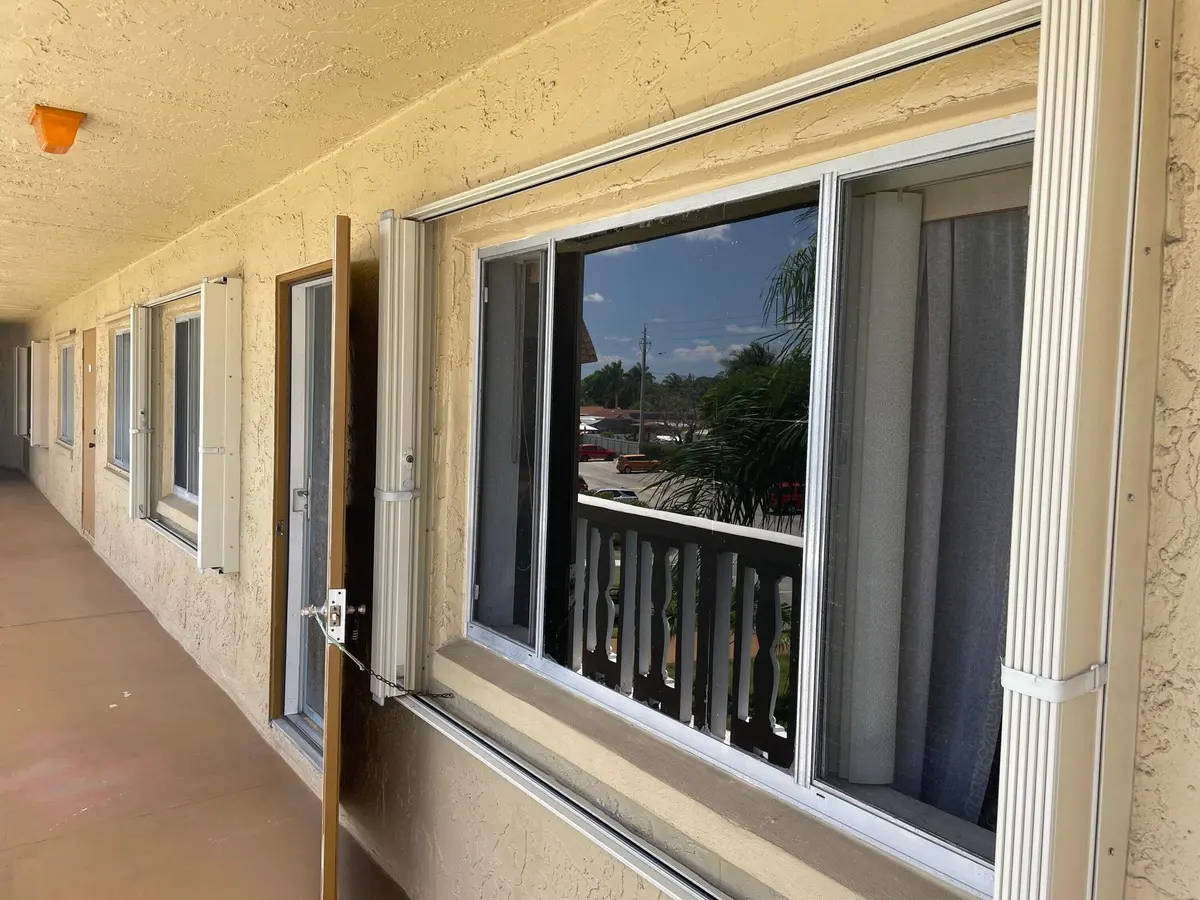 20240604050859492018000000-o at 700 Village Green Court, Palm Springs