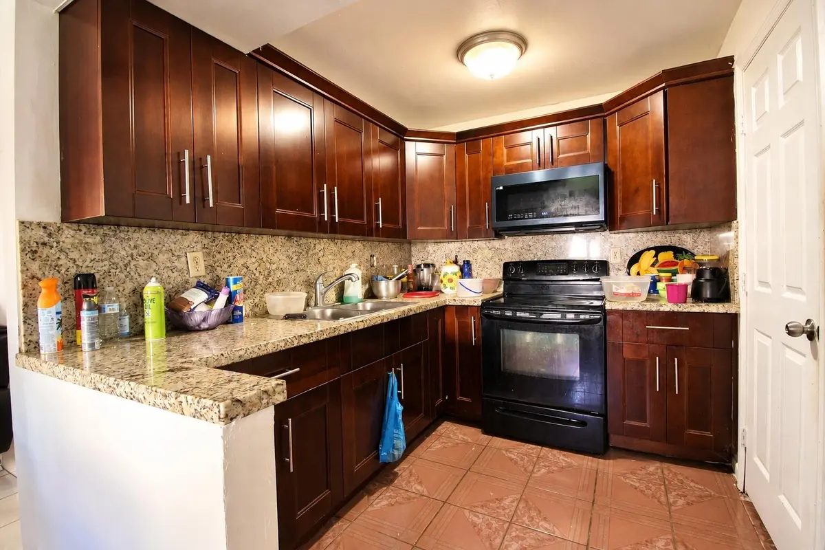 13946NE4av-7 at 13946 NE 4TH AVE C B Avenue CB, Miami