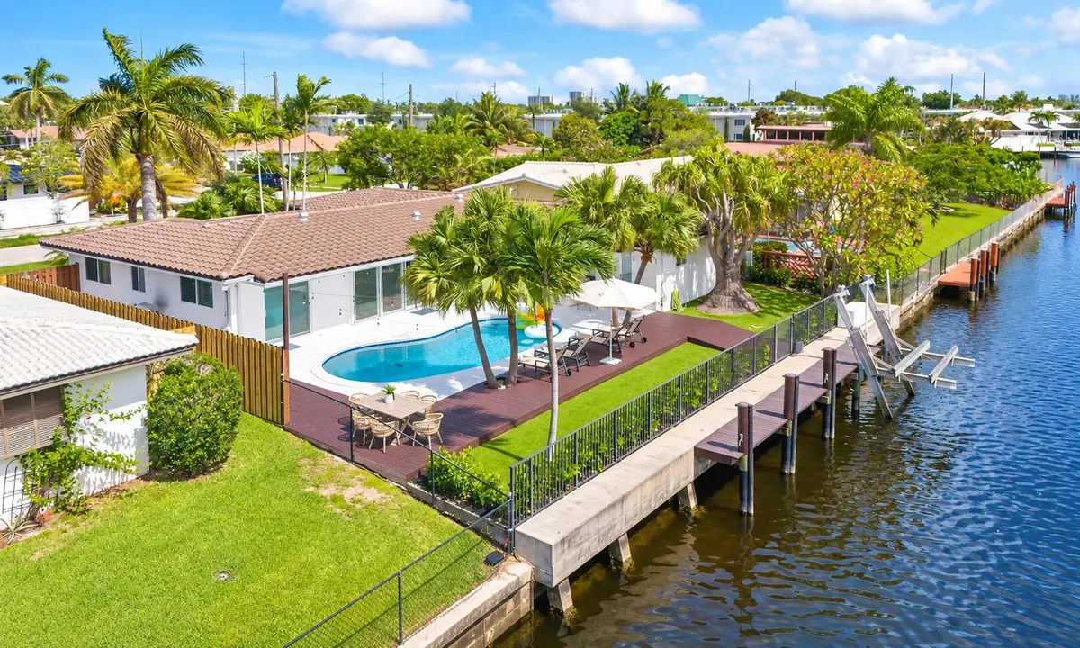 dock at 6520 NE 19th Avenue, Fort Lauderdale