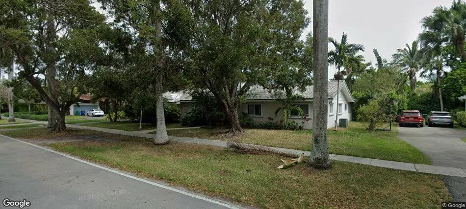 streetview at 13051 SW 72ND Avenue, Pinecrest