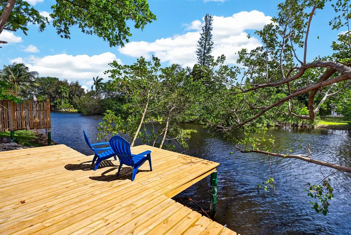 WATER VIEW-3 at 648 NW 30th Court, Wilton Manors