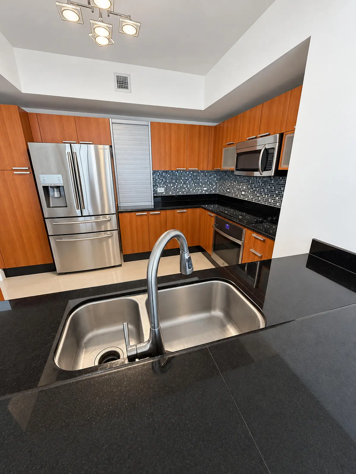 LARGE KITCHEN at 2640 LAKE SHORE Drive 1711, Riviera Beach