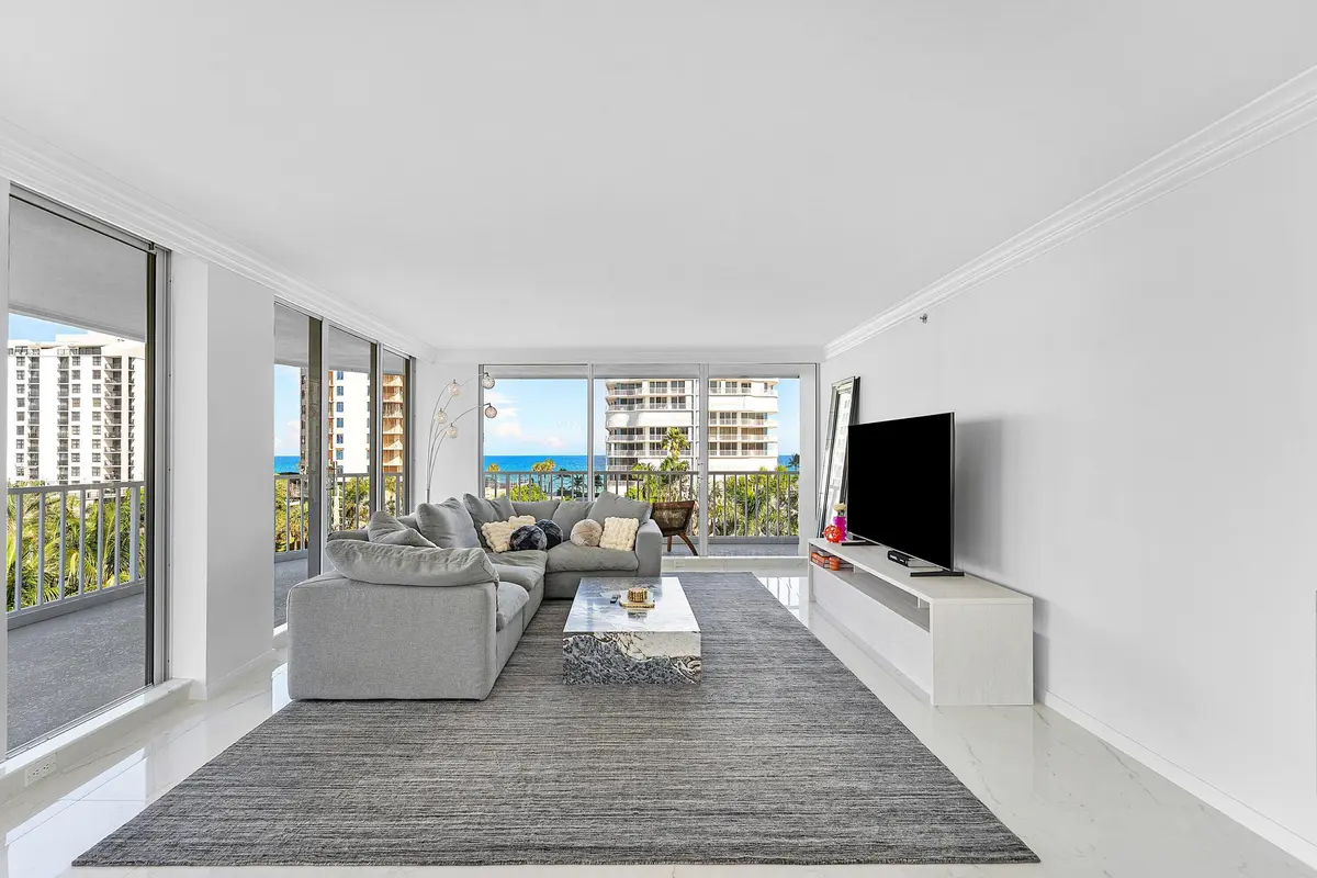 009-3210SouthOceanBoulevard-604-Highland at 3210 S OCEAN Boulevard 604, Highland Beach