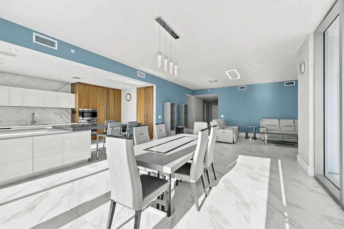 32_453a4873 at 701 N FORT LAUDERDALE BEACH Boulevard 1205, Fort Lauderdale