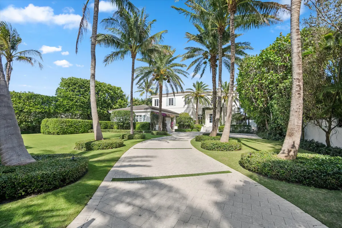 Front at 3501 N OCEAN Boulevard, Gulf Stream