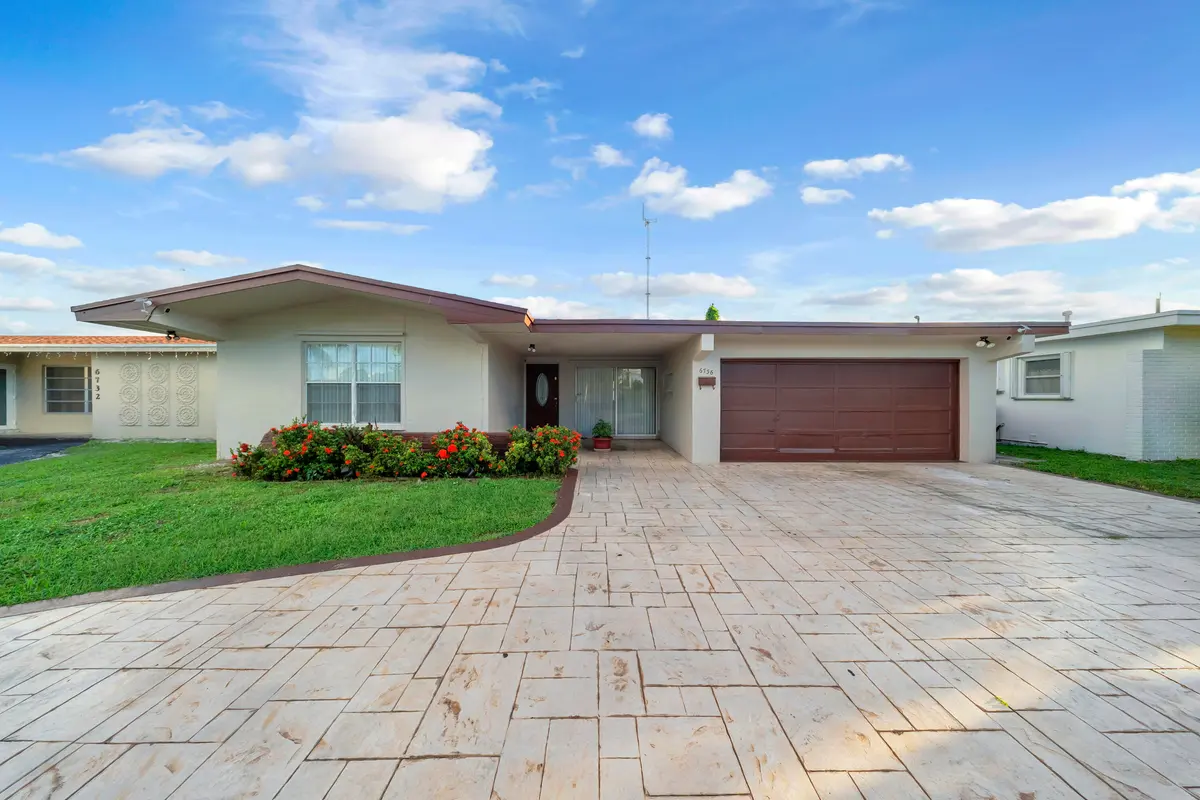 02-DSC0309 at 6736 PANSY Drive, Miramar