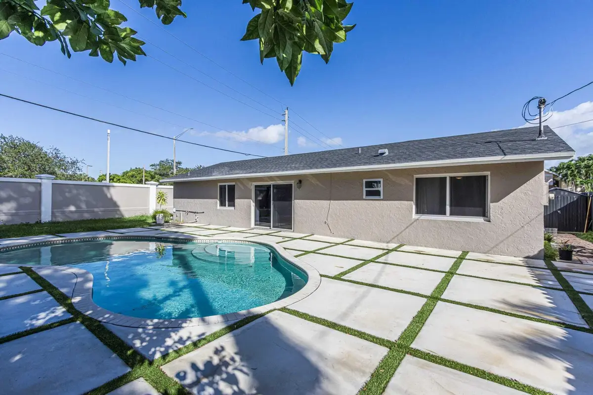 WhatsApp Image 2026-10-20 at 3.01.27 PM at 8720 NW 46TH Street, Lauderhill