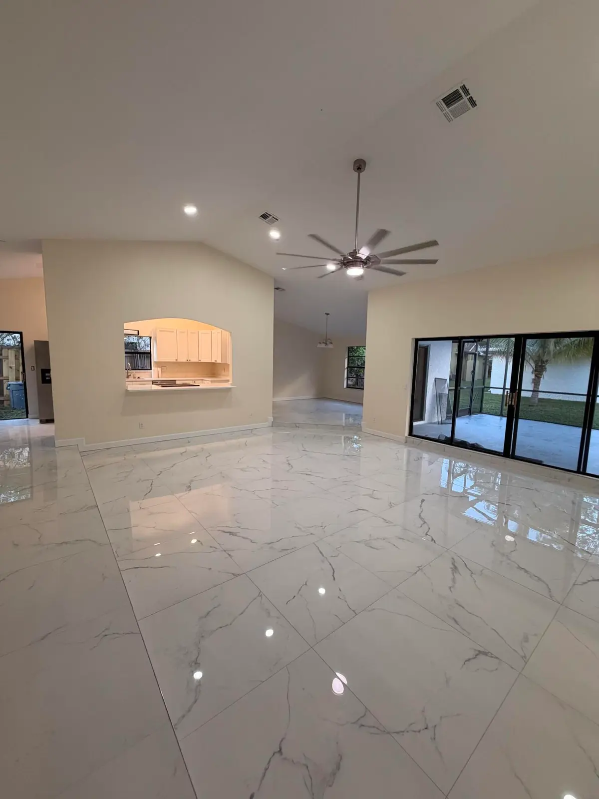 IMG_2813 2 at 7009 NW 49th Place 1, Lauderhill