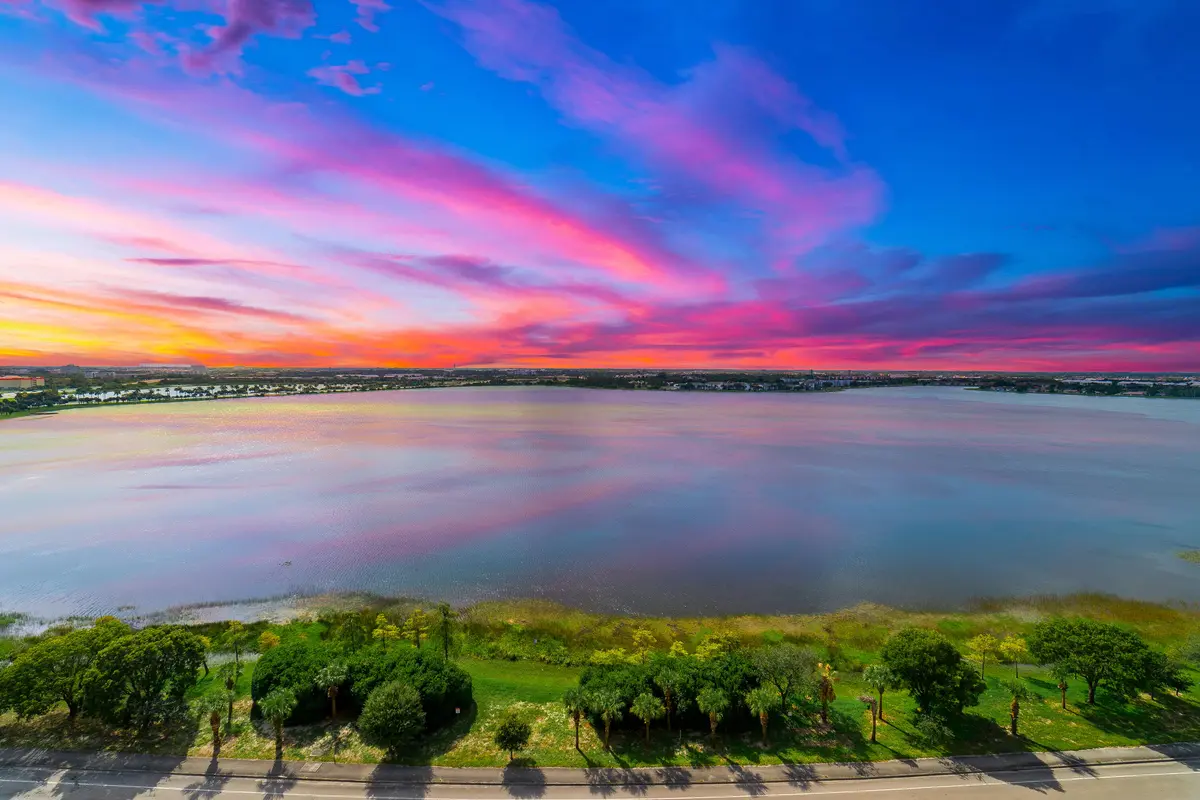 DSC00679 at 300 S Australian Avenue 1408, West Palm Beach
