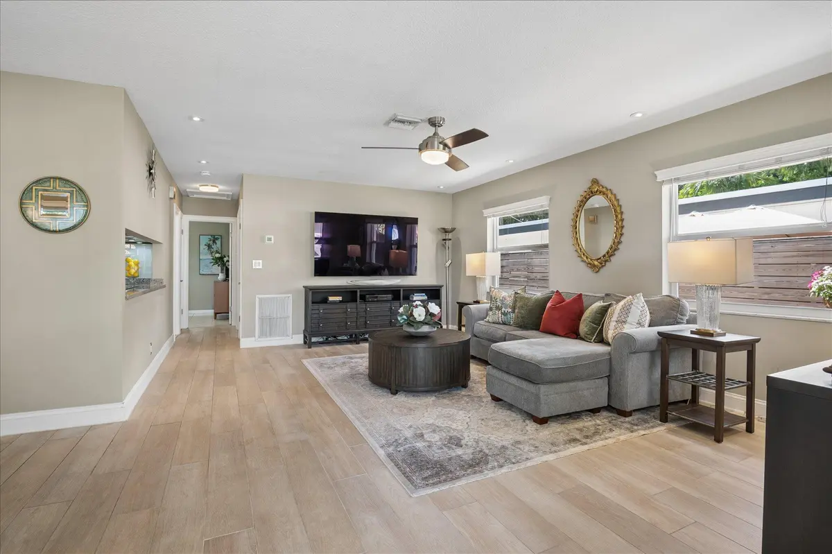 02-108 NE 22nd St-4 at 108 NE 22ND Street, Wilton Manors