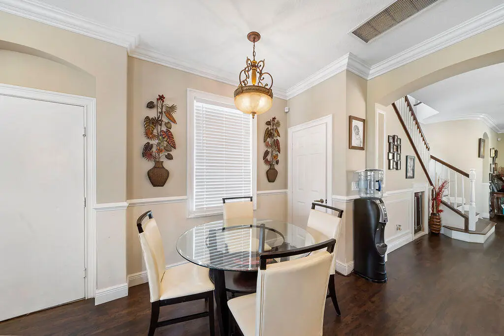 20220909152620958950000000-o at 156 CATANIA Way, Royal Palm Beach