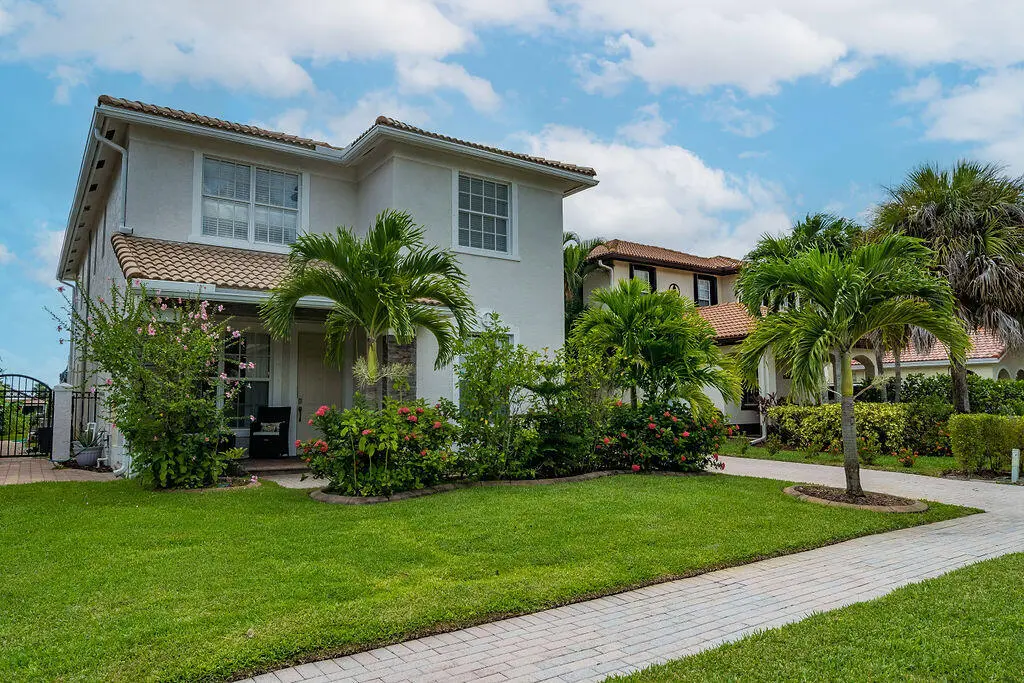 20220909152719396877000000-o at 156 CATANIA Way, Royal Palm Beach