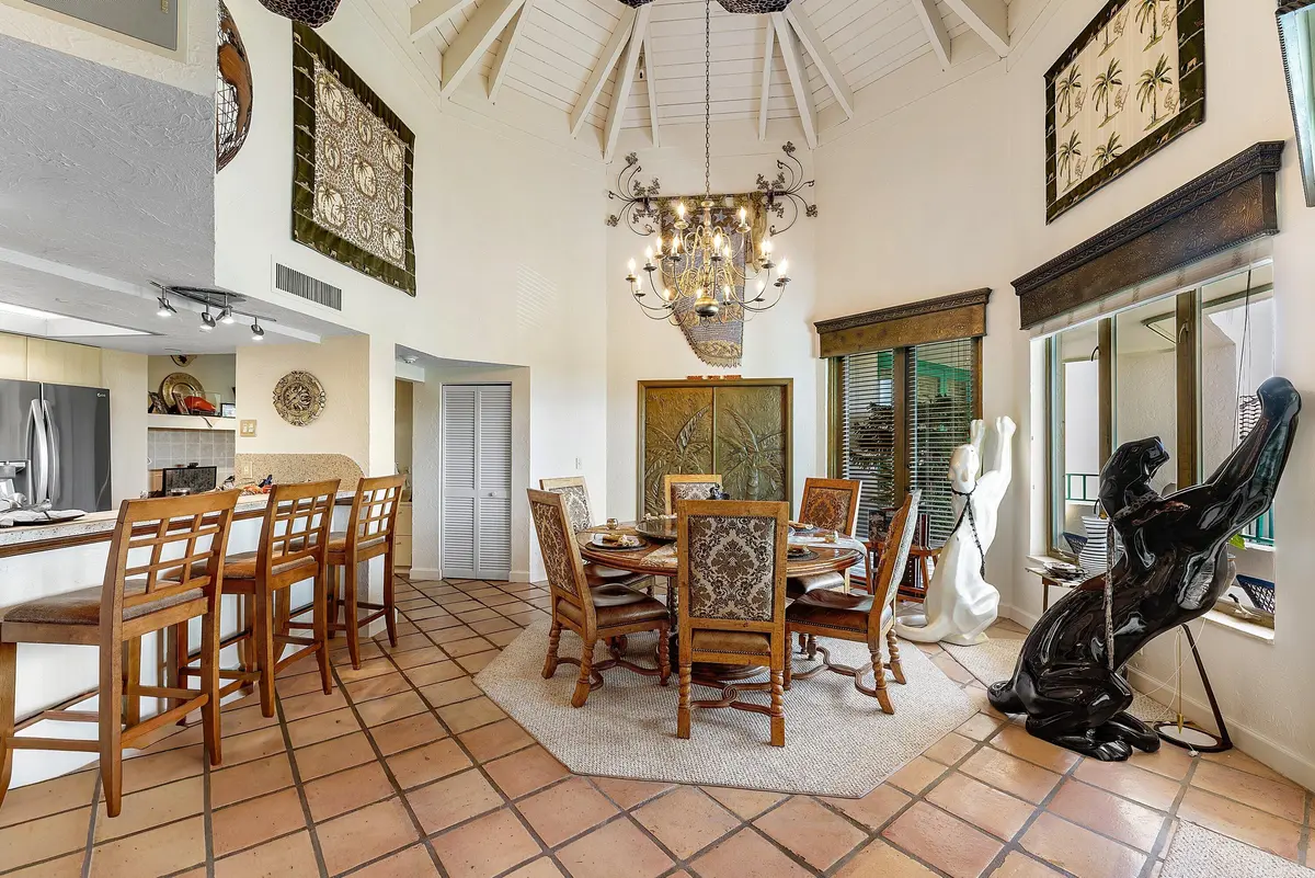 028-100Southeast5thAvenue-PH14-BocaRaton at 100 SE 5th Avenue PH14, Boca Raton