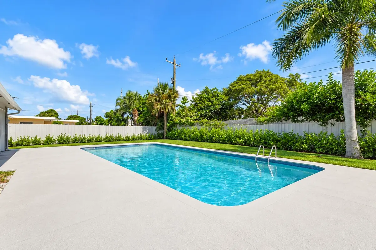 Backyard Pool (1) at 1343 W OCEAN Avenue, Lantana