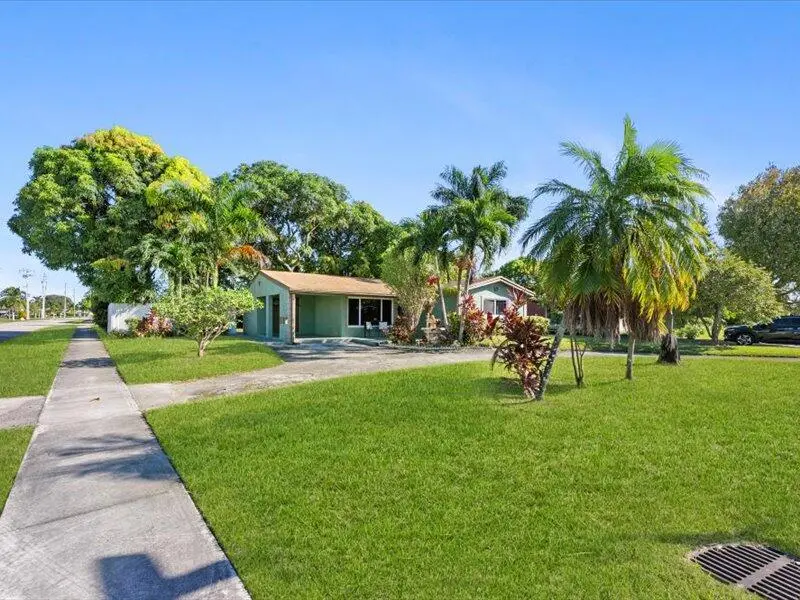 IMG_8715 at 7081 SW 30th Street, Miramar