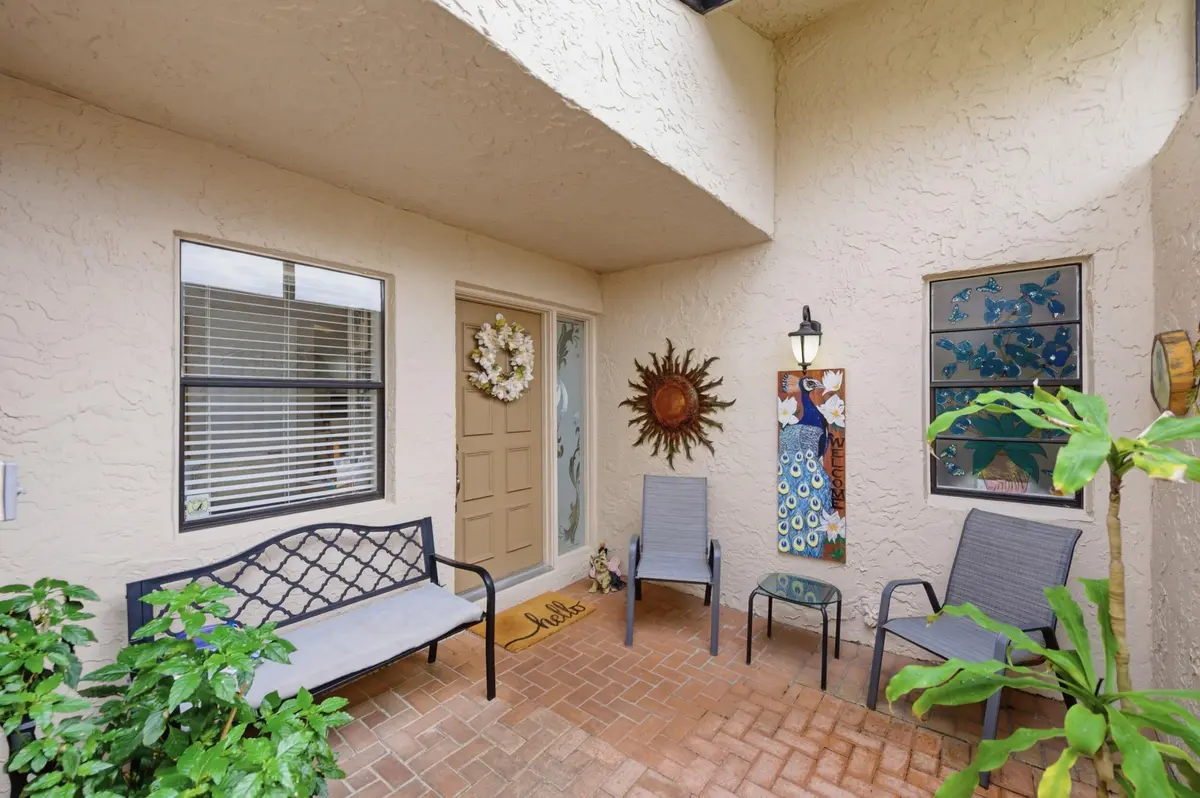 7_020_dsc_6263 at 5743 Lakeview Mews Circle, Boynton Beach