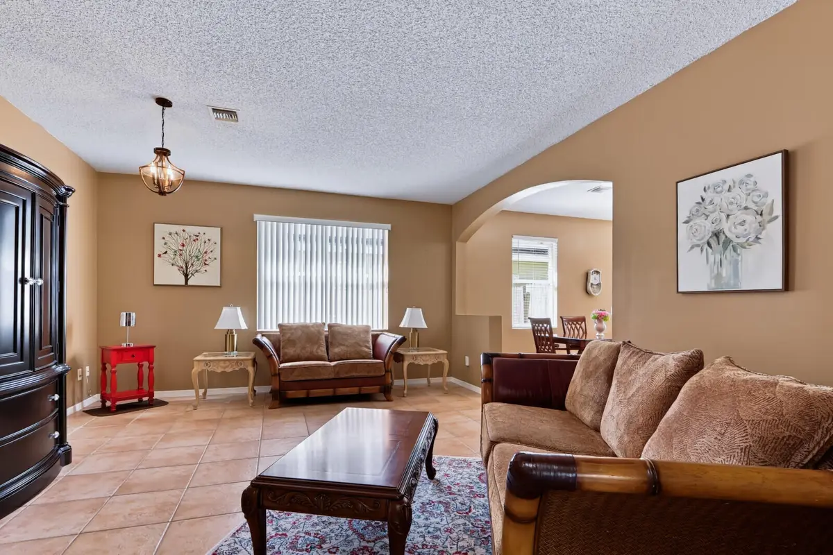 21_Image_9_mls at 1024 PARK HILL Drive, Haverhill