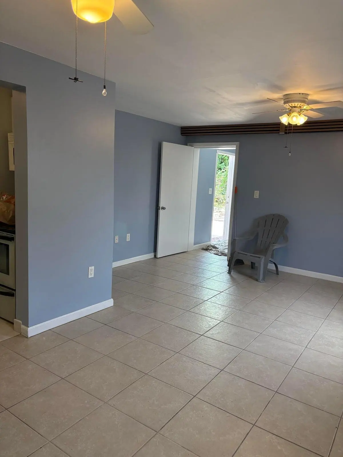 Rear Apartment living at 626 Minnesota Street, Lantana