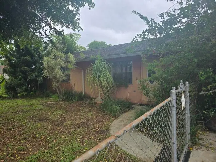 Front Door at 4758 CLINTON Boulevard, Kenwood Estates