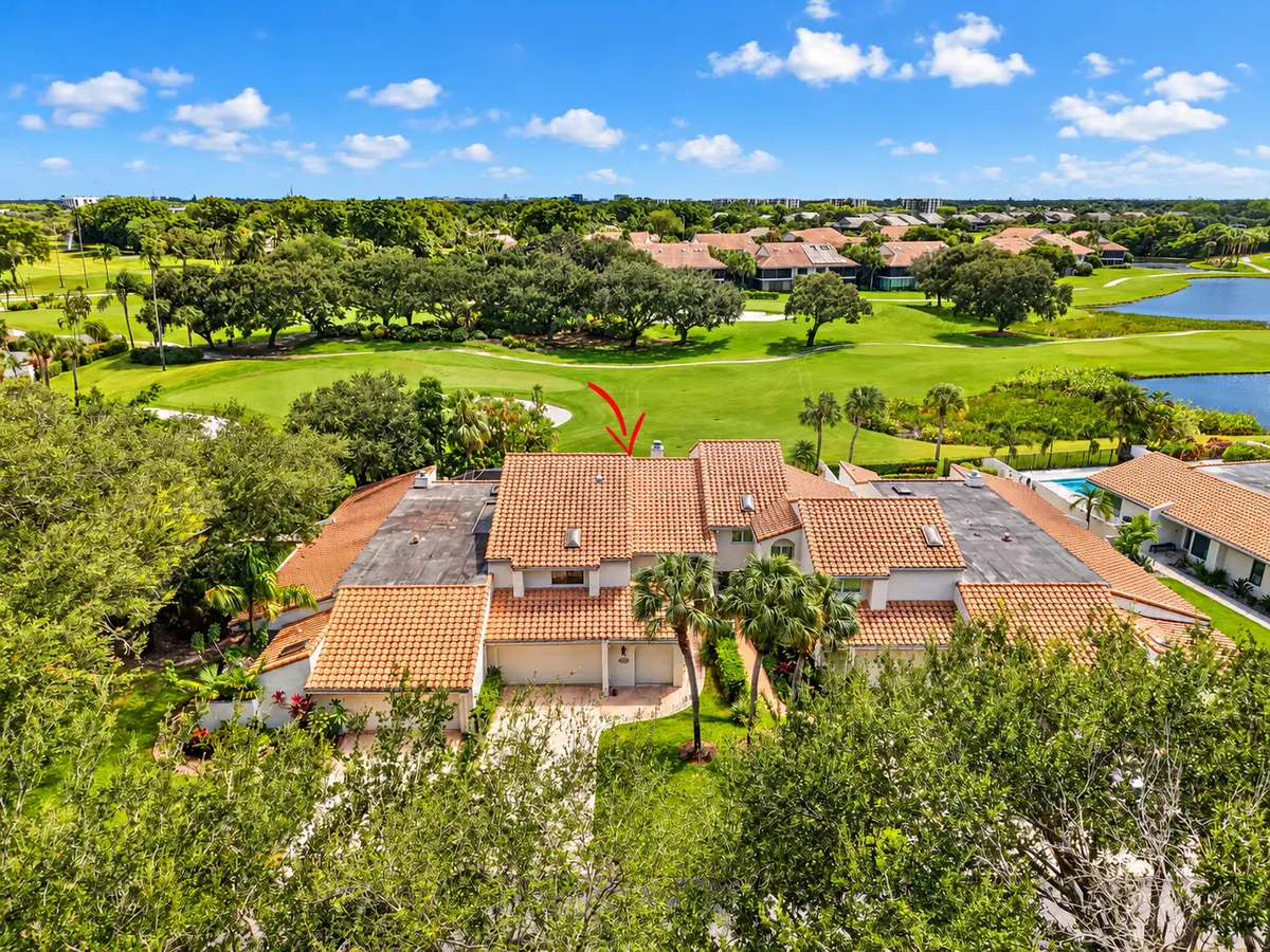 DJI_20261023122914_0176_D at 20106 NORTHCOTE Drive, Boca Raton