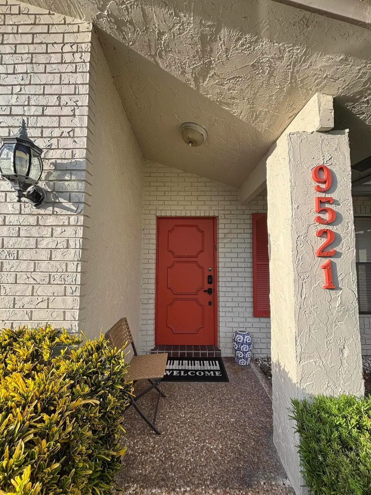 Entrance at 9521 NW 83rd Street, Tamarac