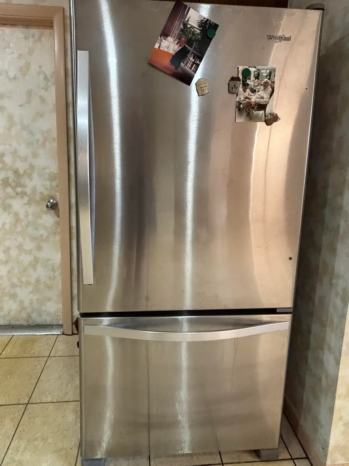 SS Refrigerator at 9521 NW 83rd Street, Tamarac