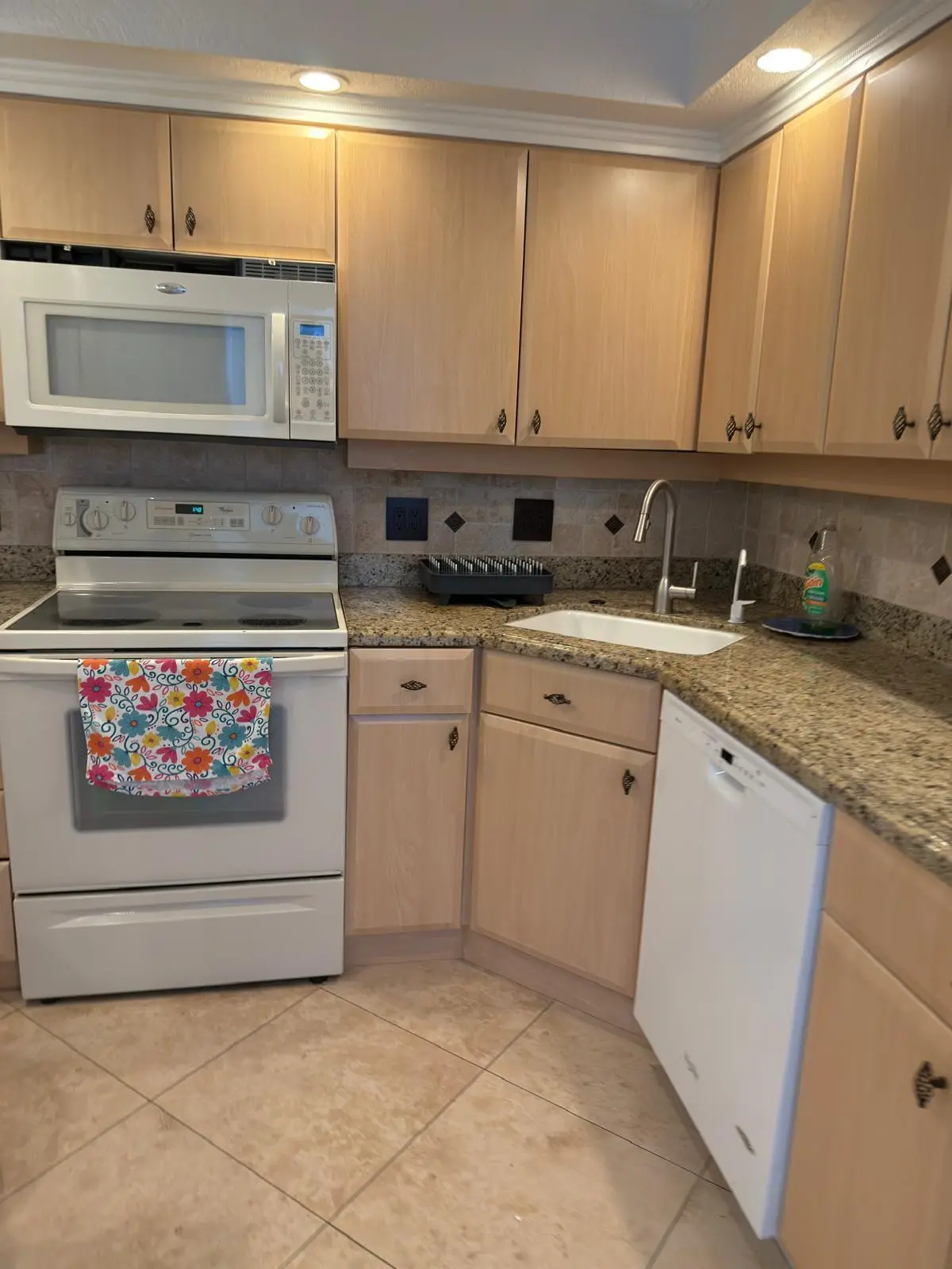 WhatsApp Image 2026-10-26 at 10.31.16 AM at 101 BRINY Avenue 1404, Pompano Beach