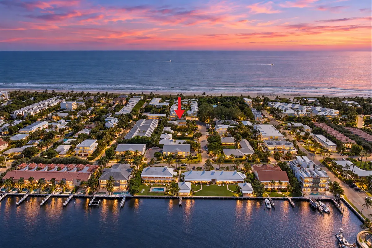 Virtual Twilight Staging at 1029 LANGER Way 4, Delray Beach