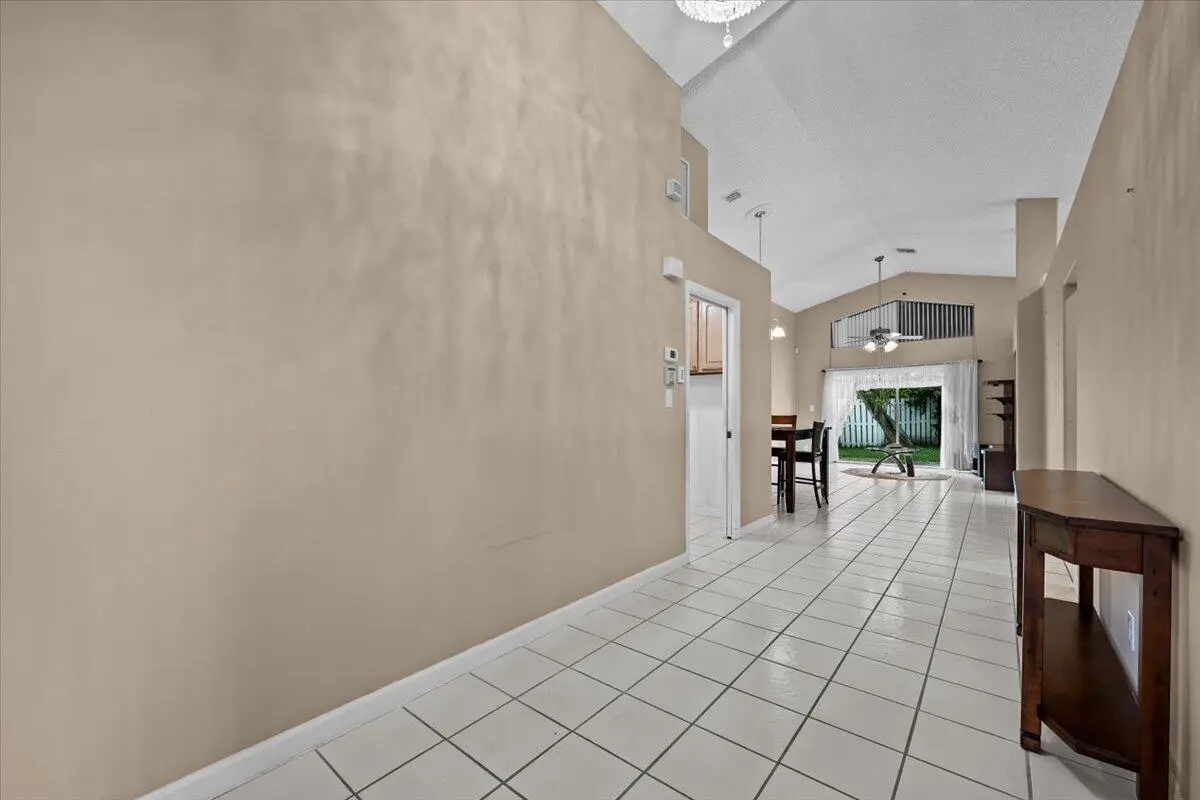 04-LUX_4759 at 127 SARATOGA Boulevard, Royal Palm Beach