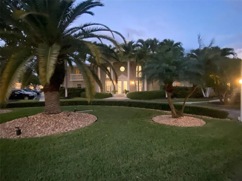 Photo 2 at 3201 NE 36th Street, Fort Lauderdale