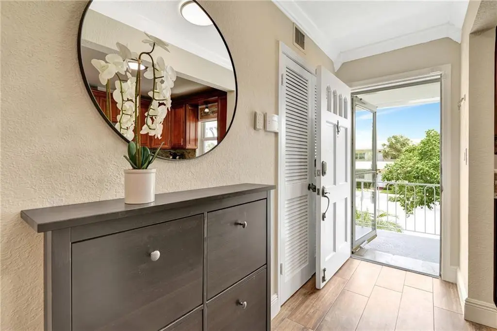 Photo 8 at 3201 NE 36th Street, Fort Lauderdale
