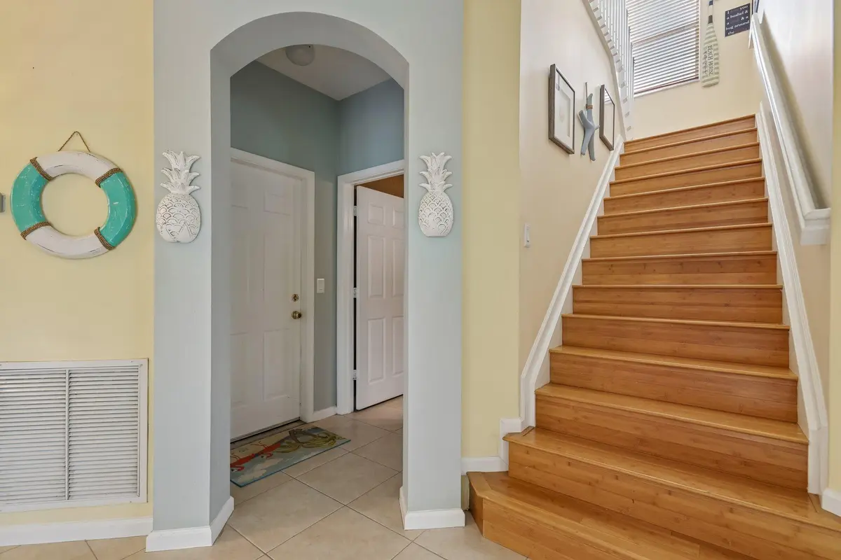 5-web-or-mls-Misty Oaks Cir-S2610-005 at 2739 Misty Oaks Circle, Royal Palm Beach