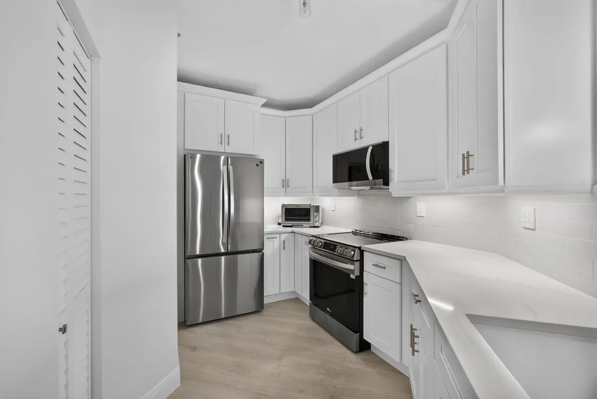 Kitchen at 300 UNO LAGO Drive 104, Juno Beach