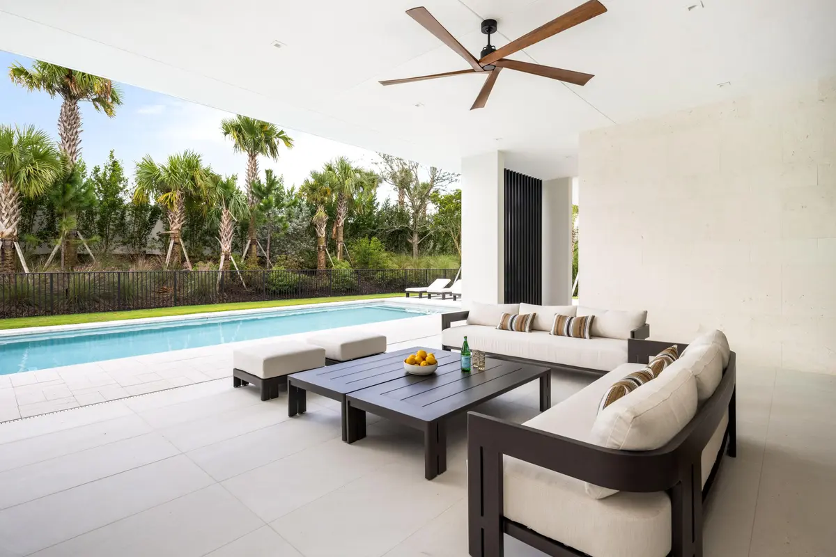 Patio at 10425 Bernina Drive, Palm Beach Gardens