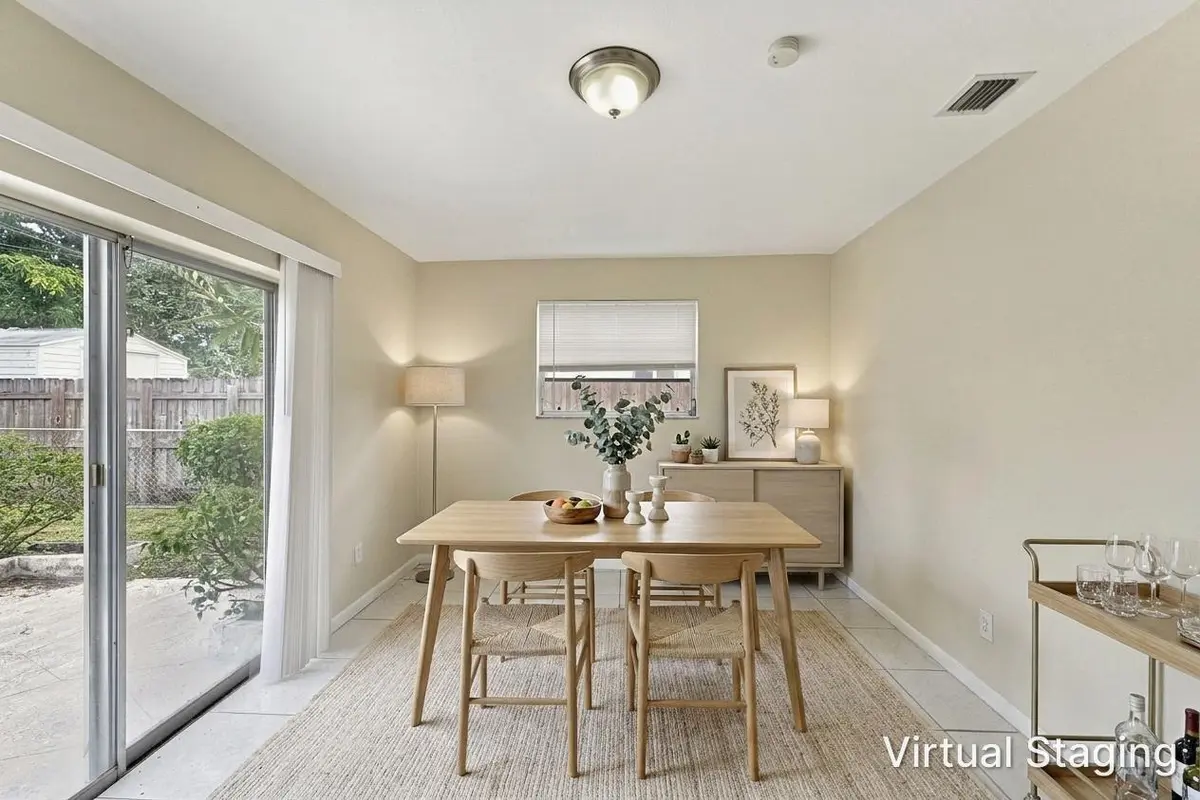 Virtually Staged at 331 NW 185TH Terrace, Miami Gardens